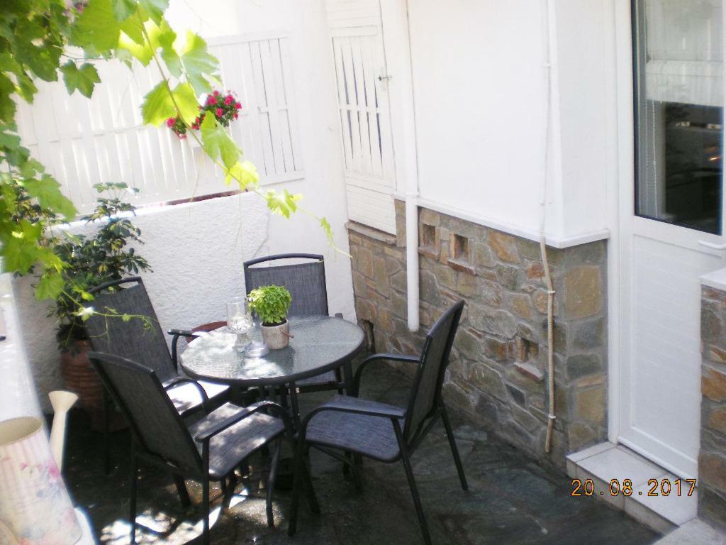 Aristi'S House Apartment โวโลส ภายนอก รูปภาพ